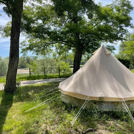 Camping Les Portes De Sancerre Saint-Satur Exterior photo