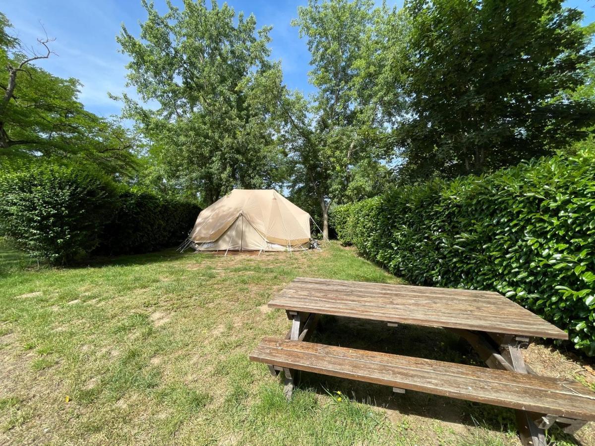 Campingplatz Les Portes De Sancerre *